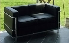 tl_files/content/projekte/buerogebaude/WEB_EBNER/BV-Ebner-kubus-sofa2TH.jpg